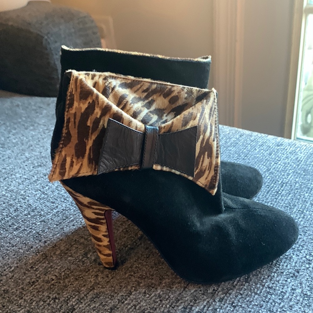 Betsy Johnson boots
